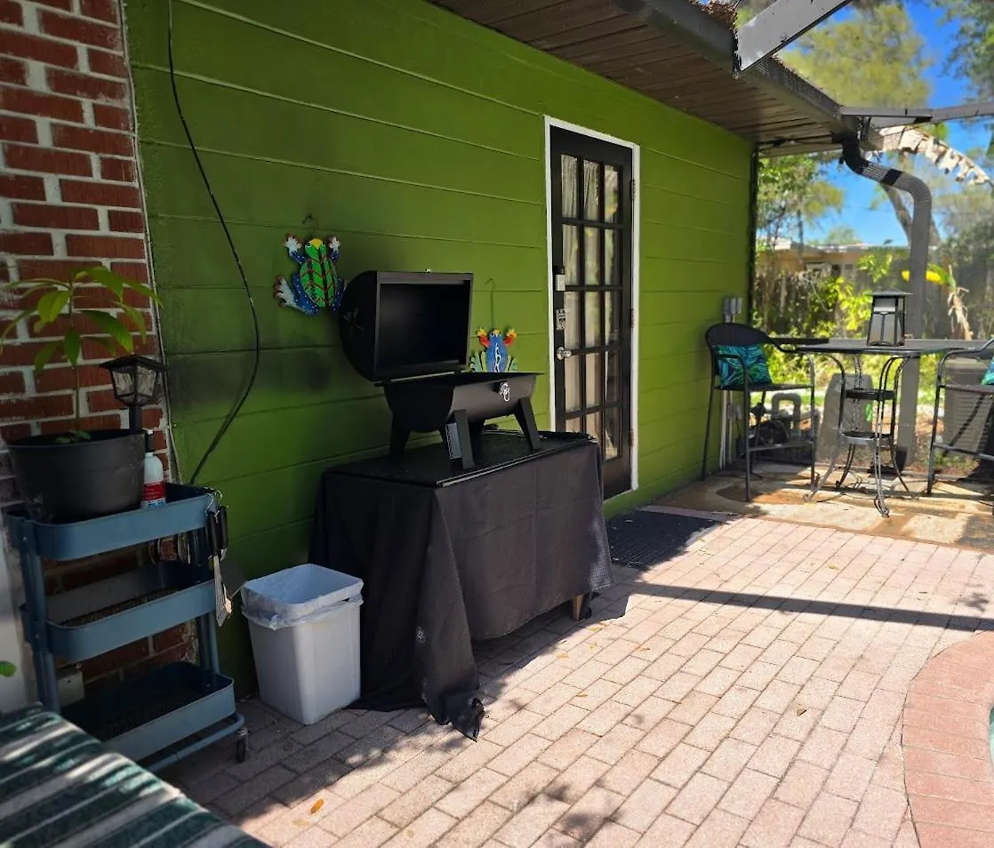 Safari King Suite By Busch Gardens With Pool 탬파 0*,  미국