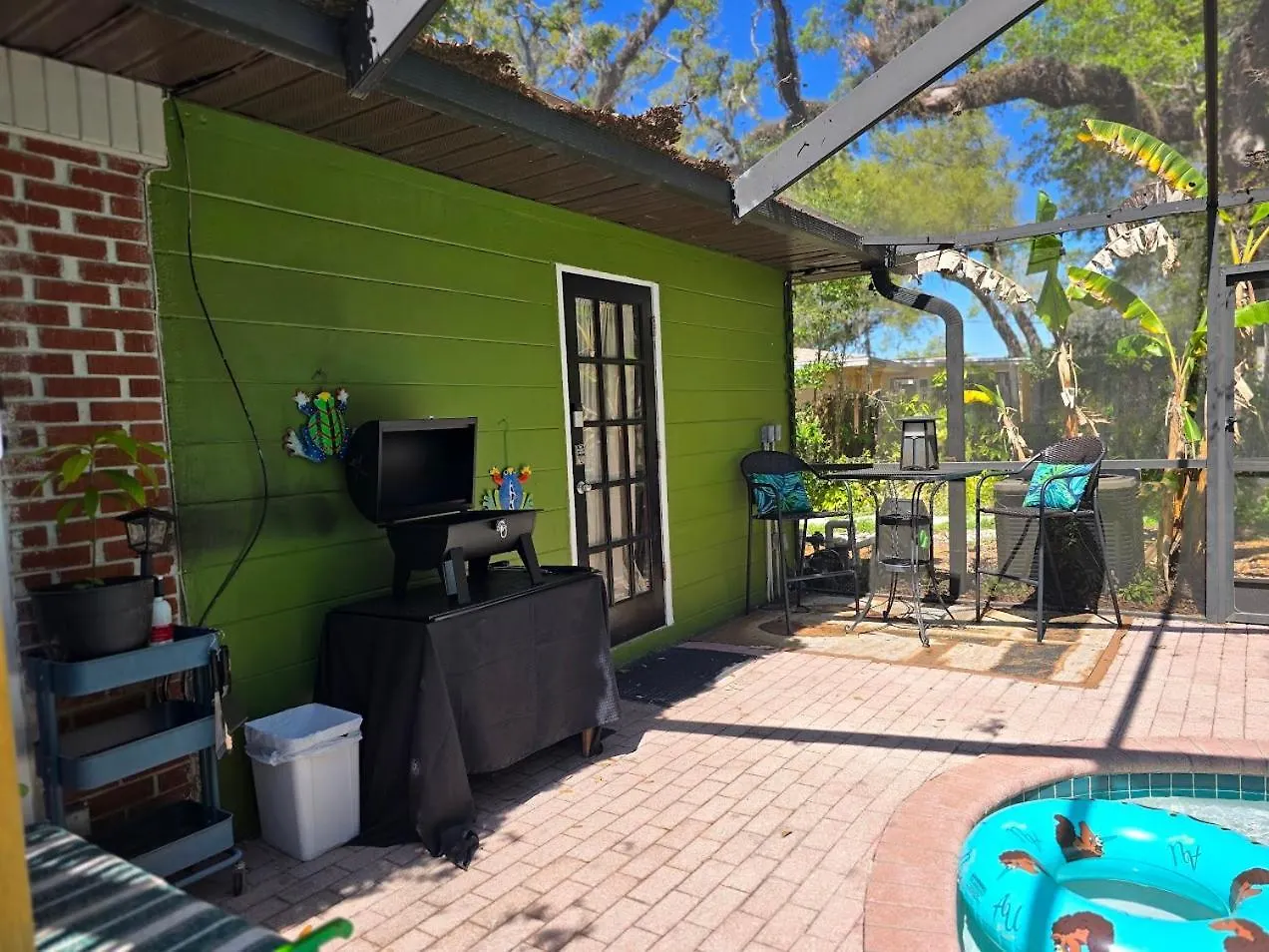 홈스테이 Safari King Suite By Busch Gardens With Pool 탬파